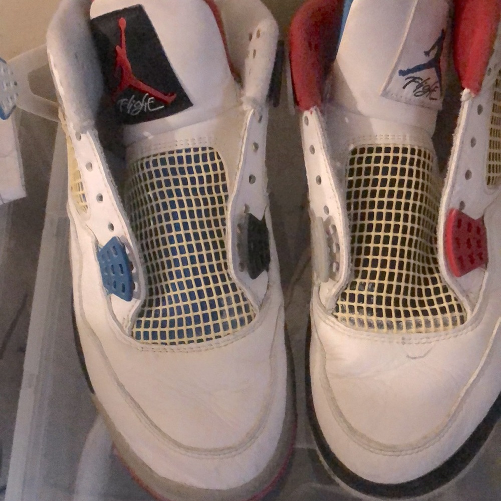 Jordan 4’s retro se for more then half off